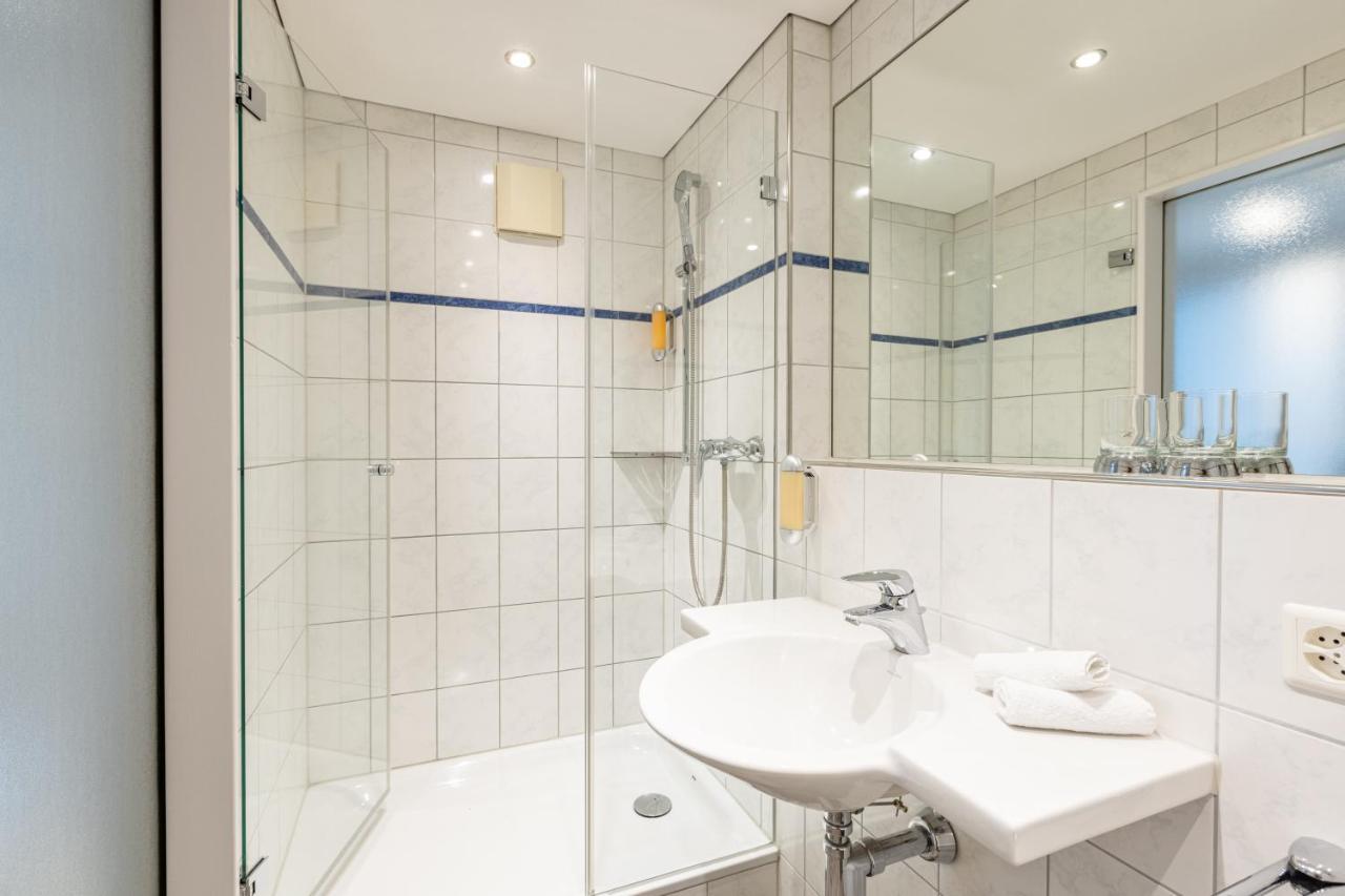 Hotel Flamatt エクステリア 写真