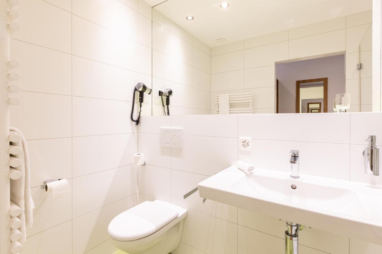 Hotel Flamatt エクステリア 写真
