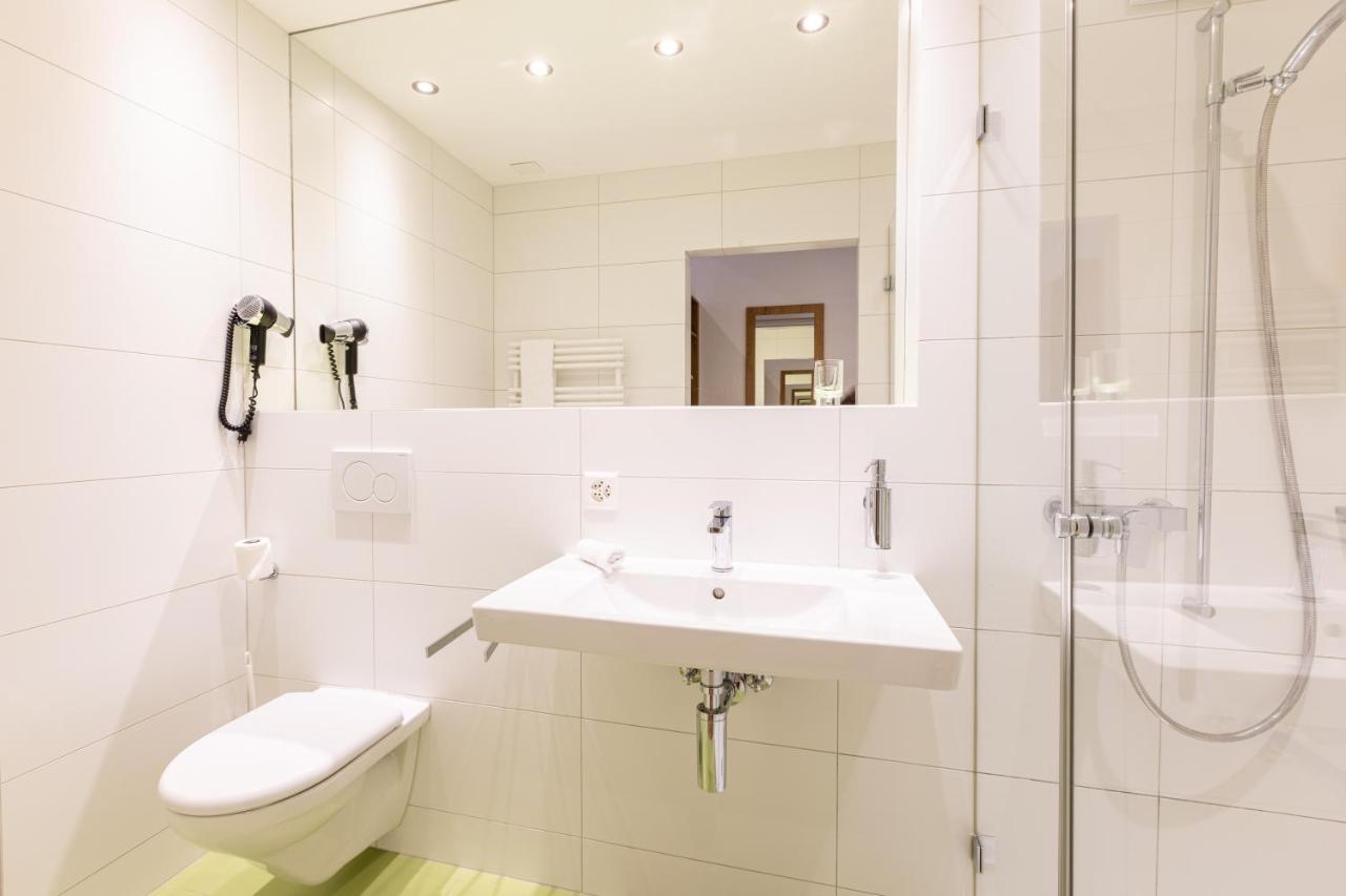 Hotel Flamatt エクステリア 写真