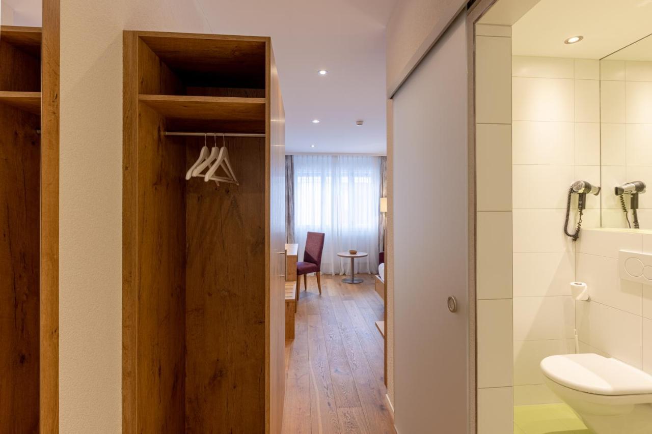 Hotel Flamatt エクステリア 写真