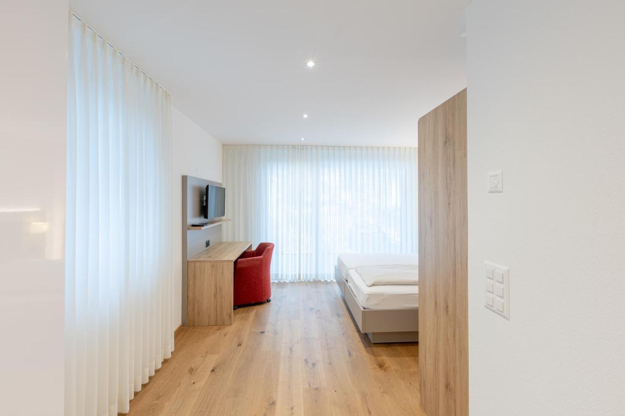 Hotel Flamatt エクステリア 写真